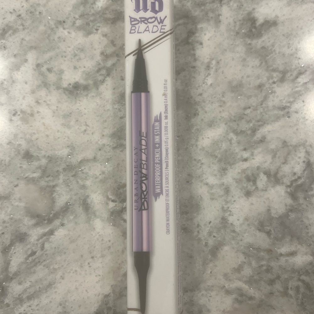 Urban Decay Brow Blade - Purple